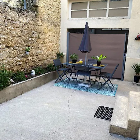 A Chez Romane Lägenhet *